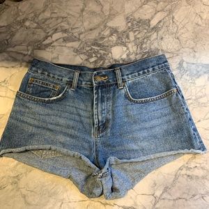 Billabong denim shorts 28